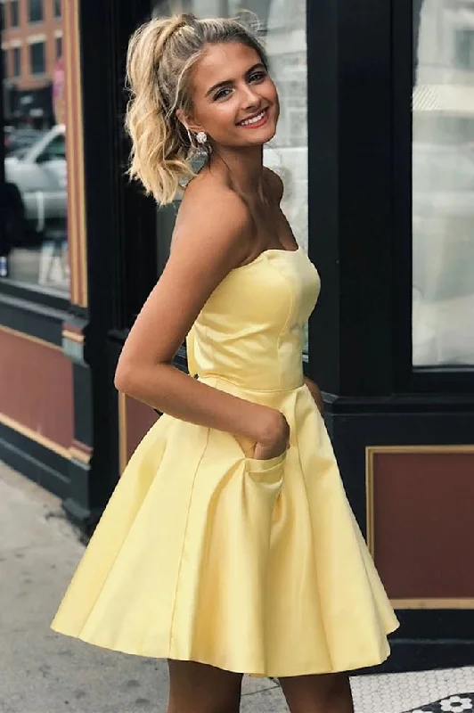 Yellow Satin Strapless Short Prom Dresses with Pockets Simple Homecoming Dresses H1224
