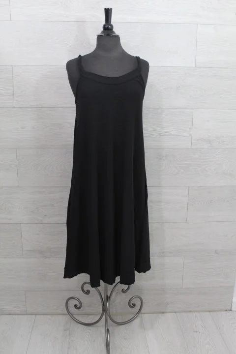 Cut Loose Dresses - Twist Strap Dress