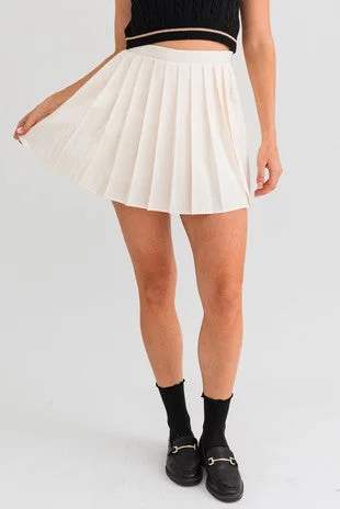 Pleated Skirt - Ivory wool skirt sturdy